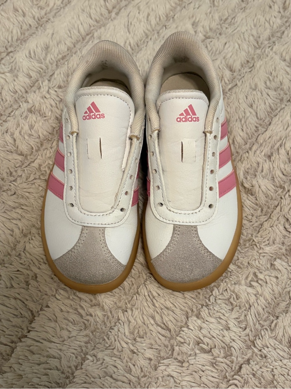 adidas Kids White & Pink Casual Sneakers with Gum Sole